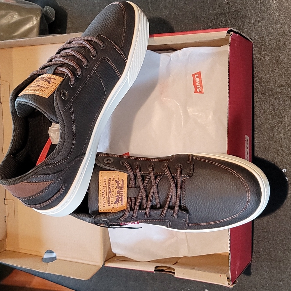 Levi mens shoes - Picture 3 of 8